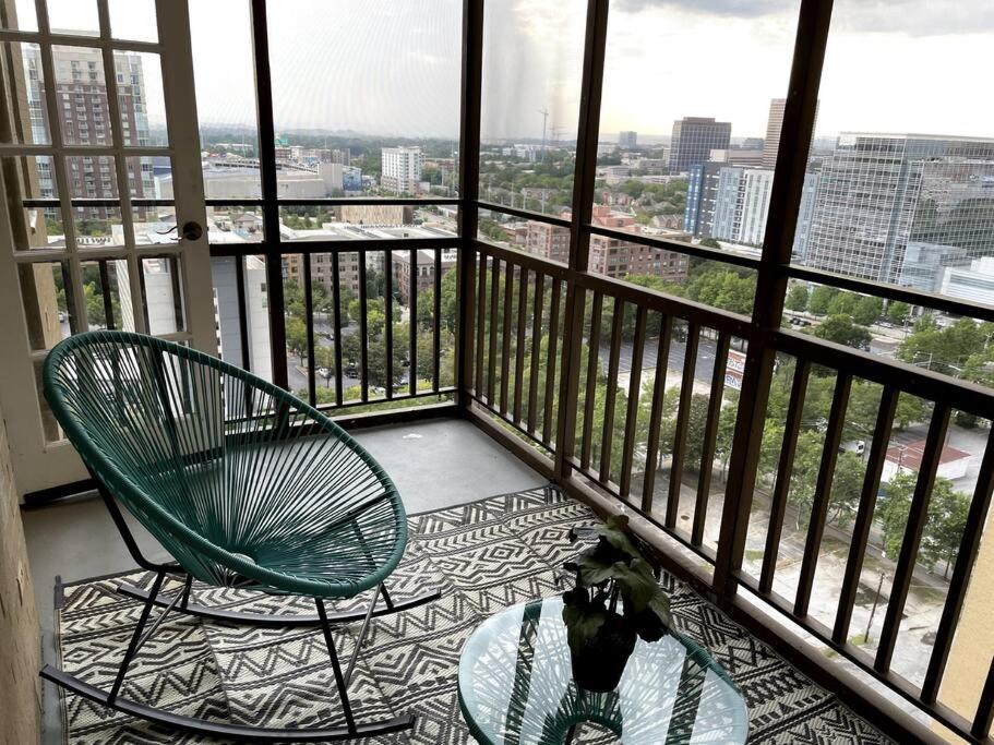 Home Away From Home Condo Downtown Atl 16Th Floor Atlanta Eksteriør billede